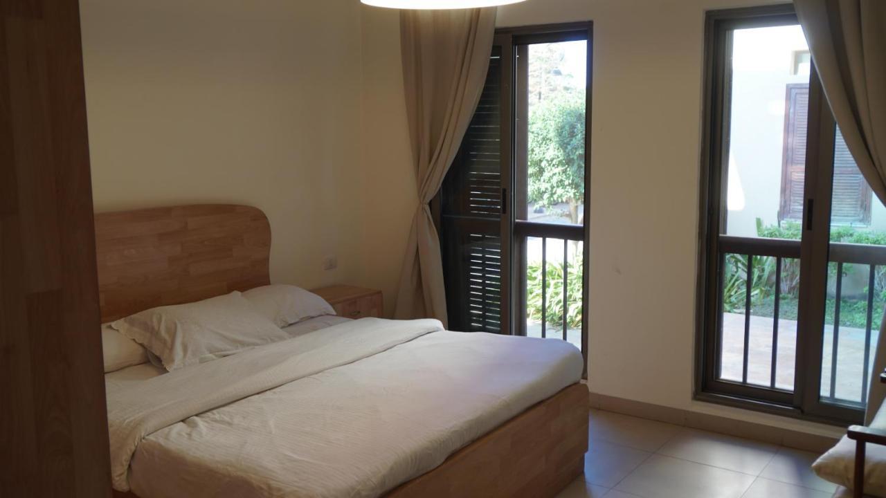 Ground Floor Apartment By Circular Pool In Talabay Aqaba Ngoại thất bức ảnh
