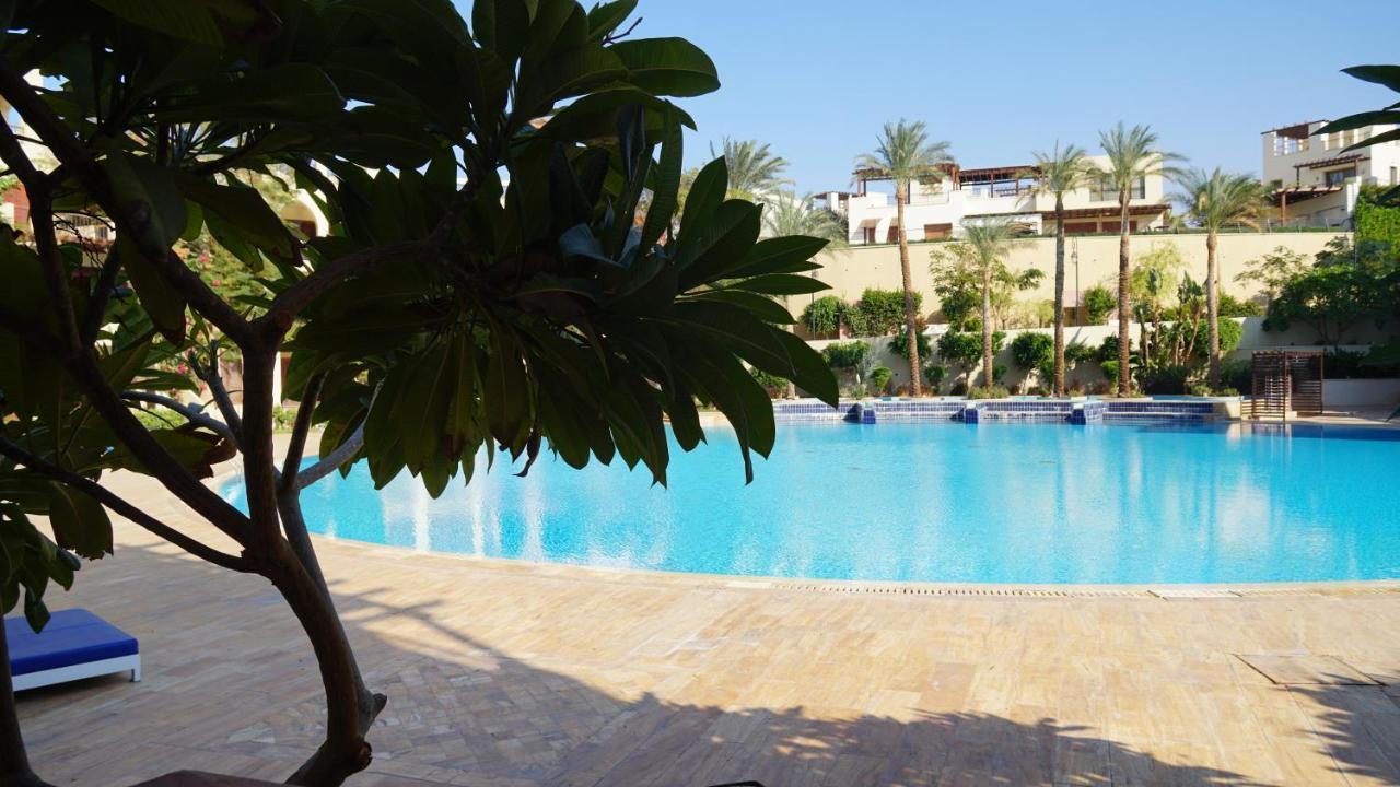 Ground Floor Apartment By Circular Pool In Talabay Aqaba Ngoại thất bức ảnh